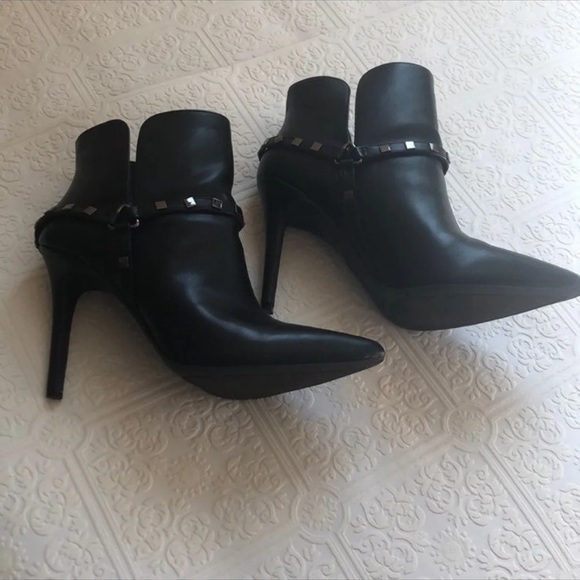 Booties - Picture 3 of 4